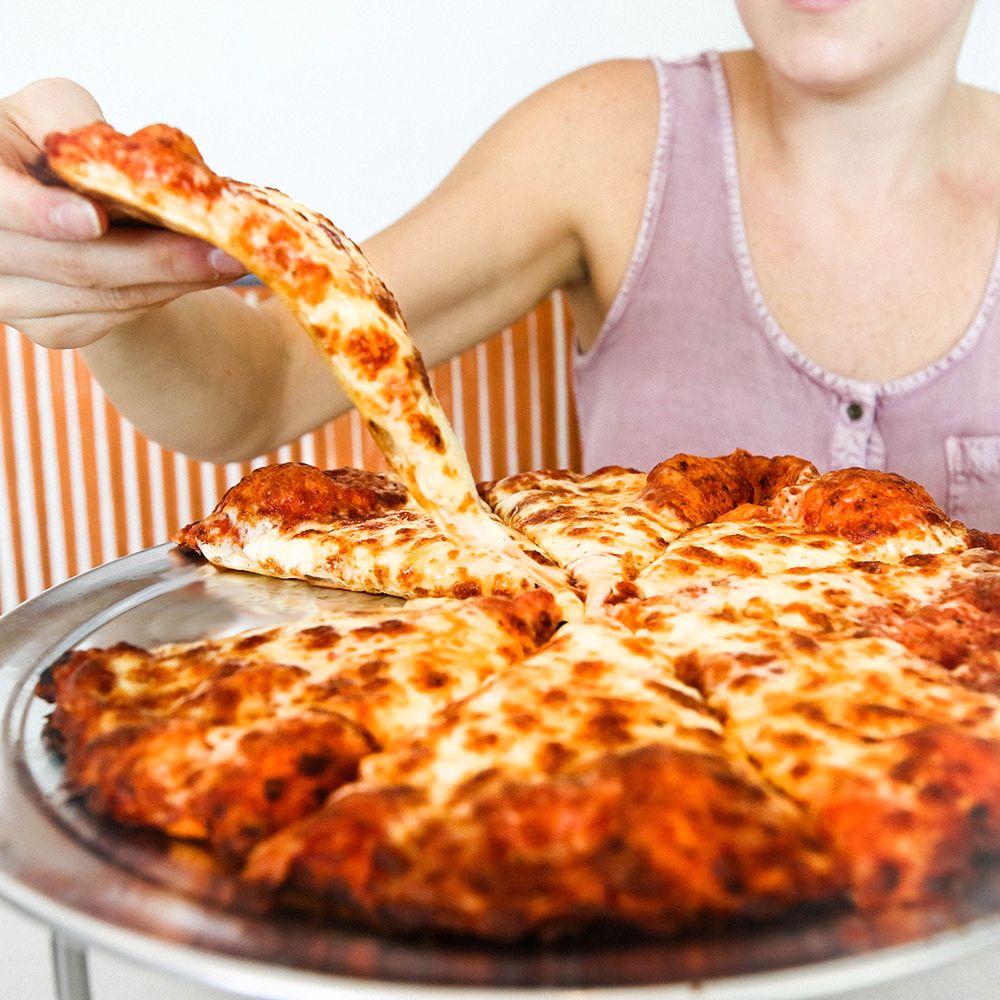Round Table Pizza Image