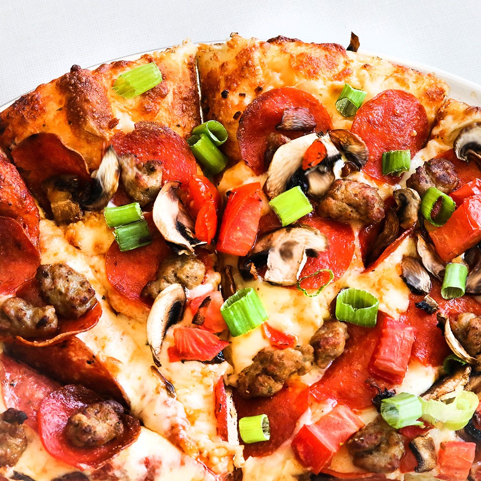 Round Table Pizza Image