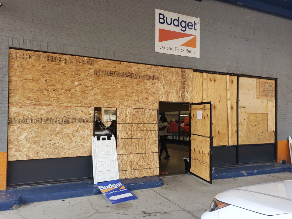 A-24 Hour Door National Inc Image