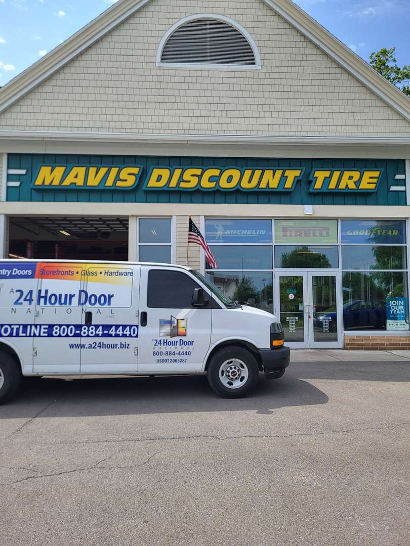 A-24 Hour Door National Inc Image