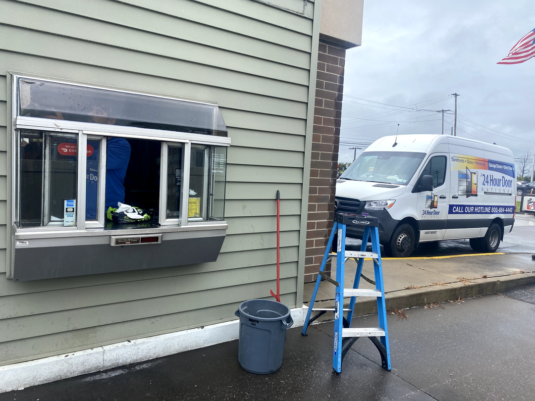 A-24 Hour Door National Inc Image