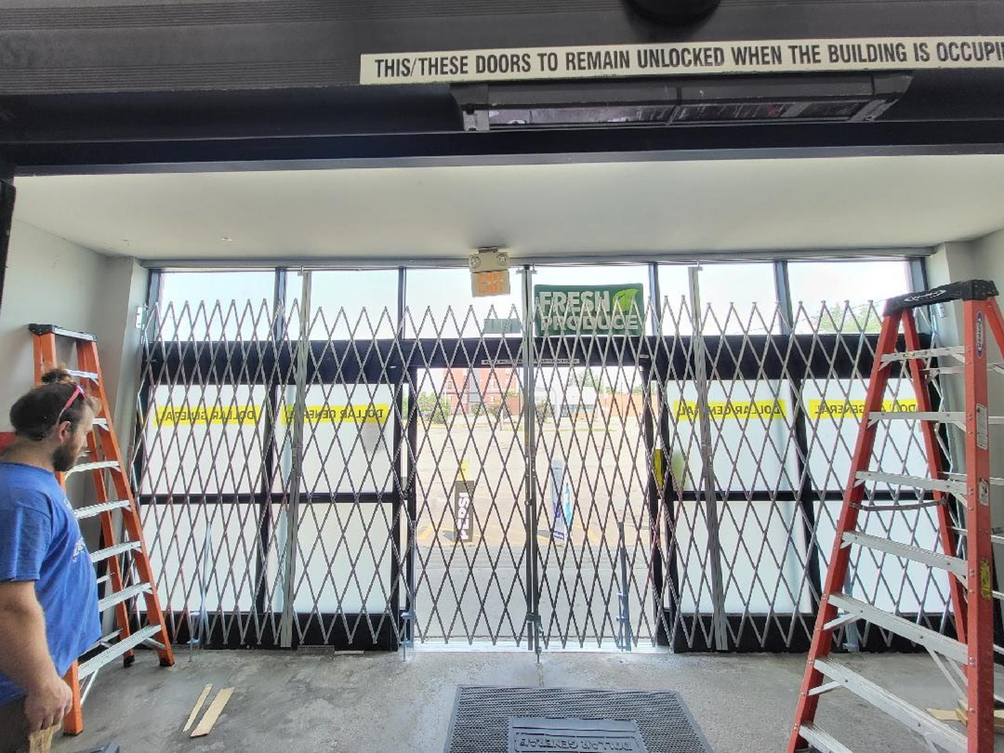 A-24 Hour Door National Inc Image