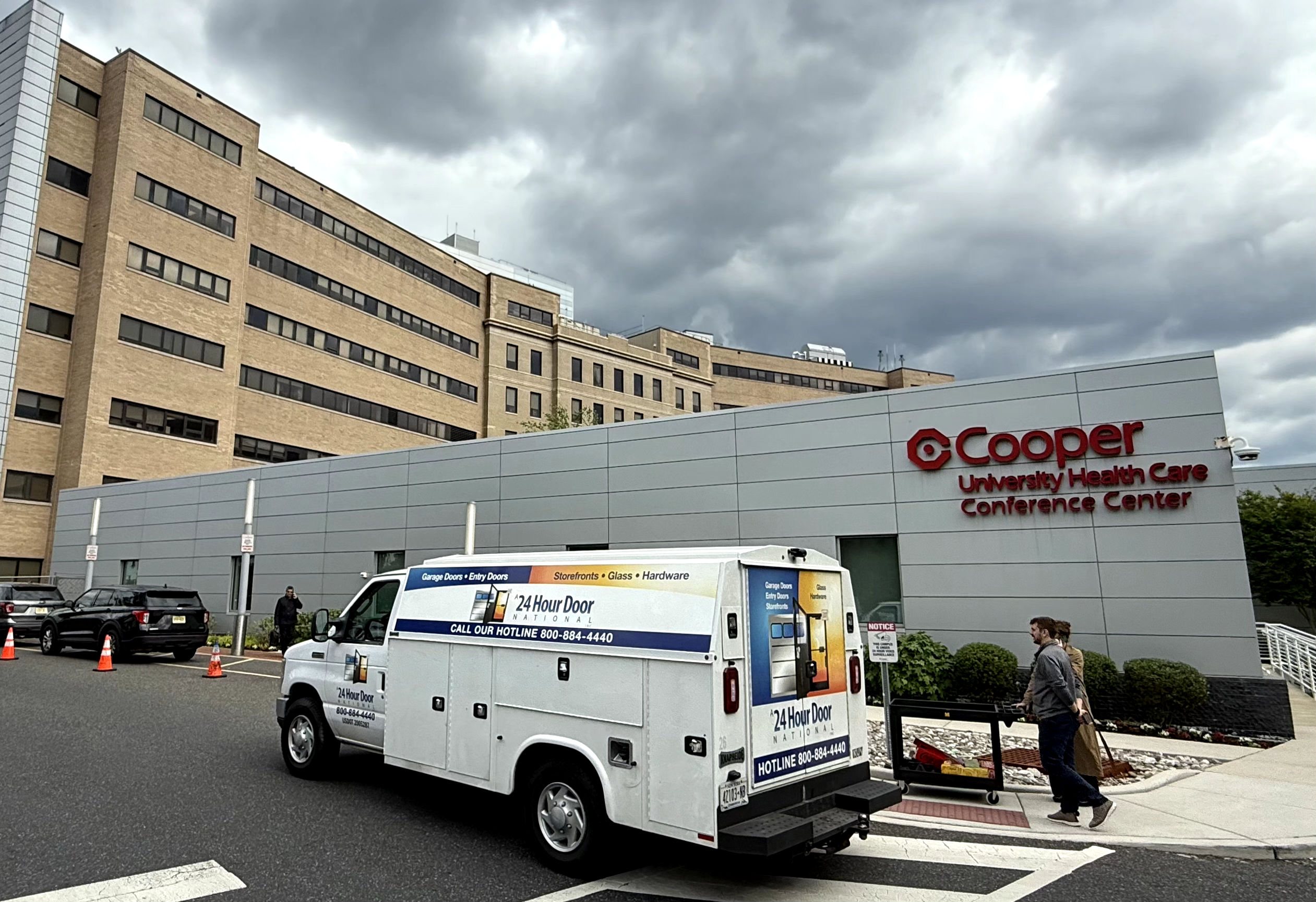 A-24 Hour Door National Inc Image