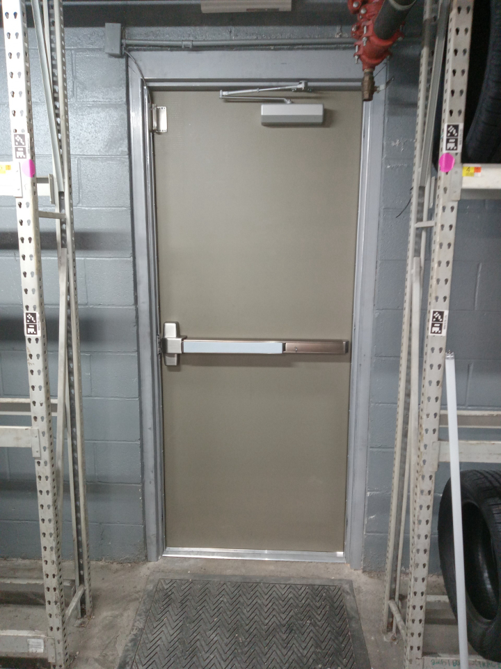 A-24 Hour Door National Inc Image