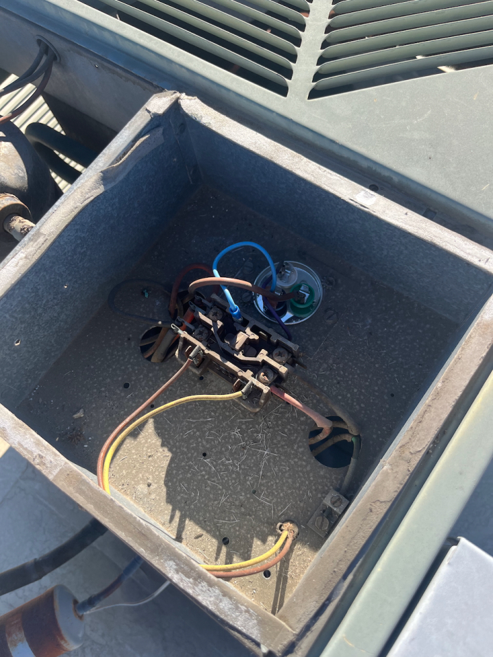 Maksbuilder - HVAC Contractor Image