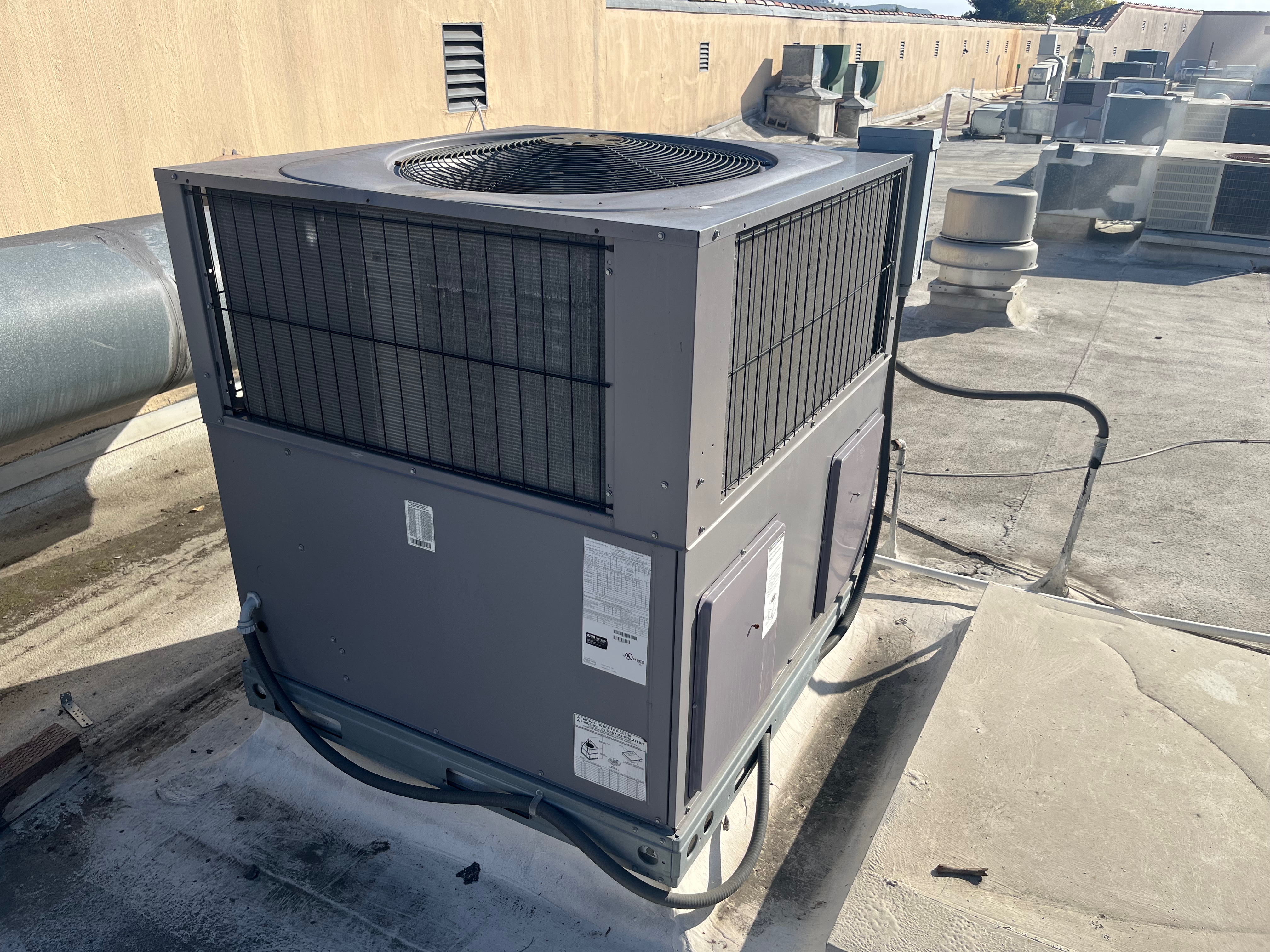 Maksbuilder - HVAC Contractor Image