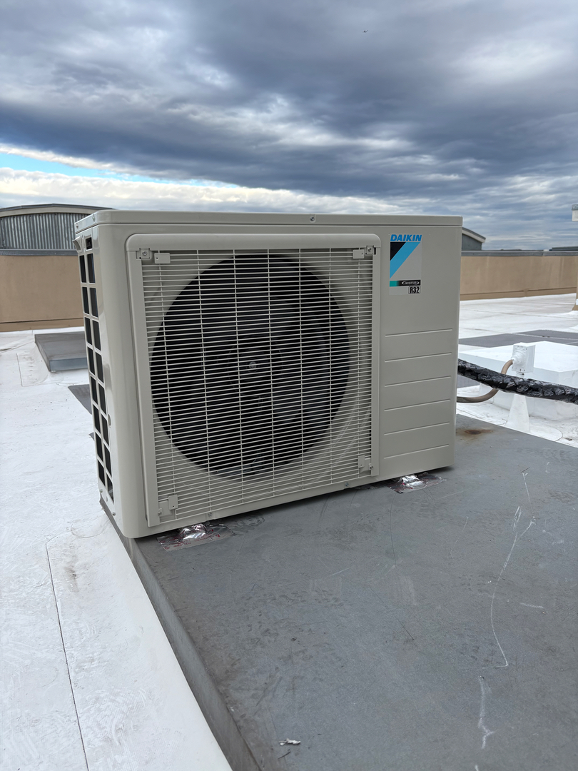 Maksbuilder - HVAC Contractor Image