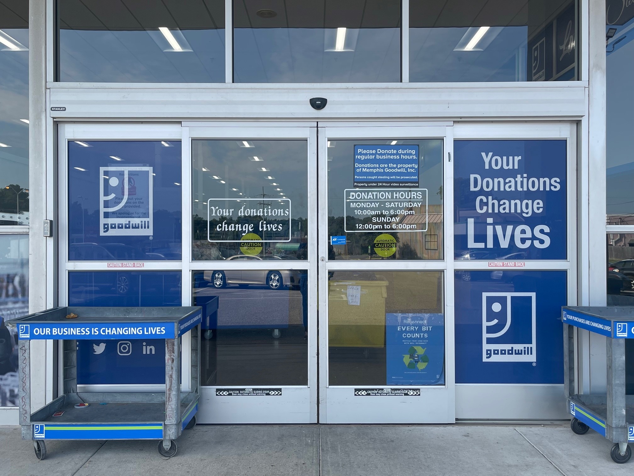 Goodwill Store Image