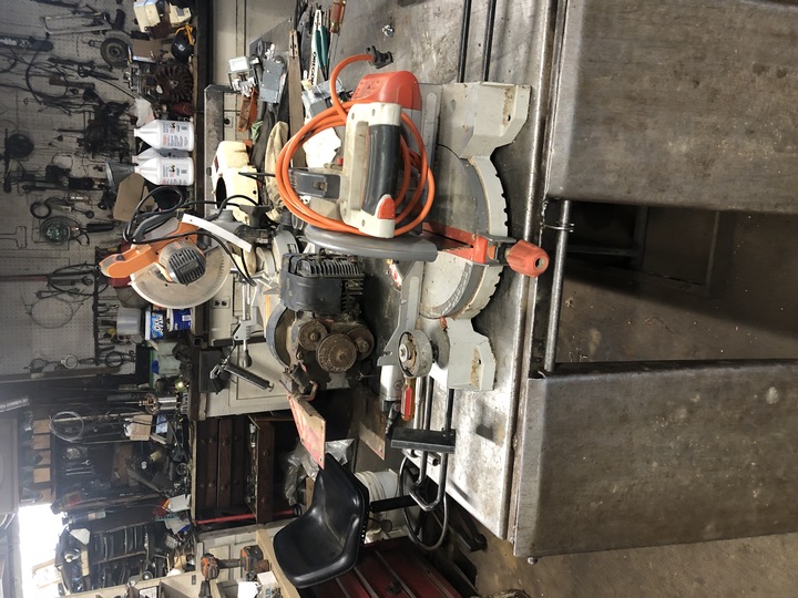 Huntz Service Center Image