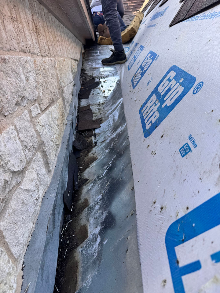 James Kate Roofing & Solar - Granbury, TX