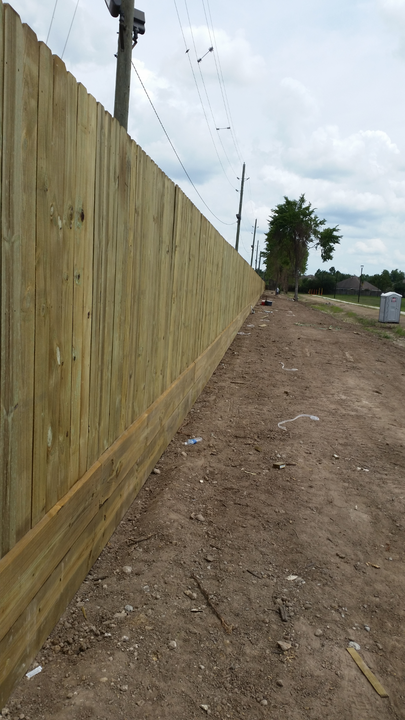 Moreno's Fencing Image