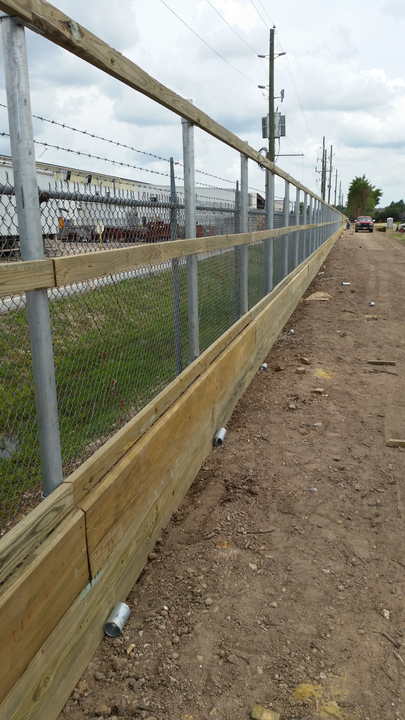 Moreno's Fencing Image