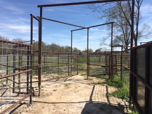 Moreno's Fencing Image