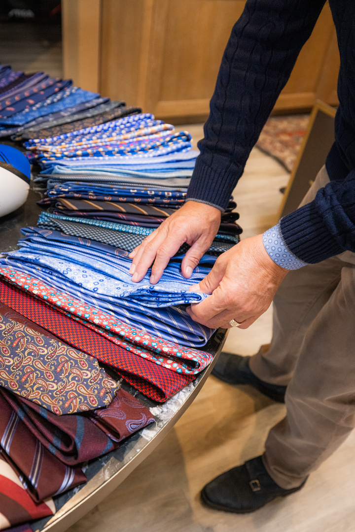 UWM Men's Shop Image