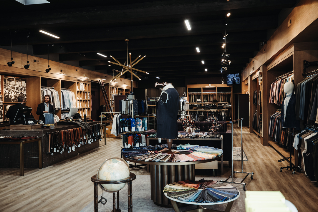 UWM Men's Shop Image
