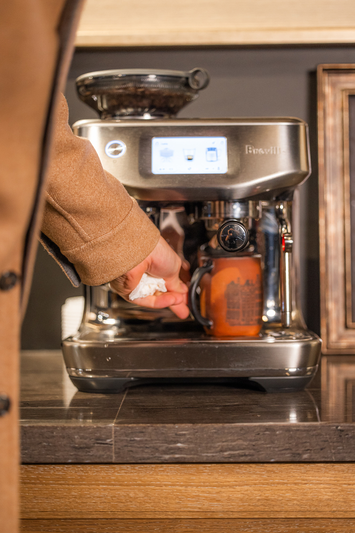 UWM Men's Shop Image