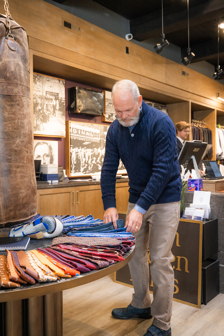 UWM Men's Shop Image