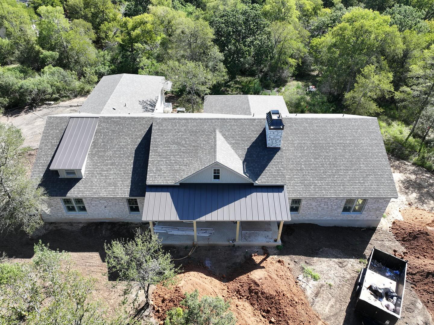 Spade Roofing and Gutters Image