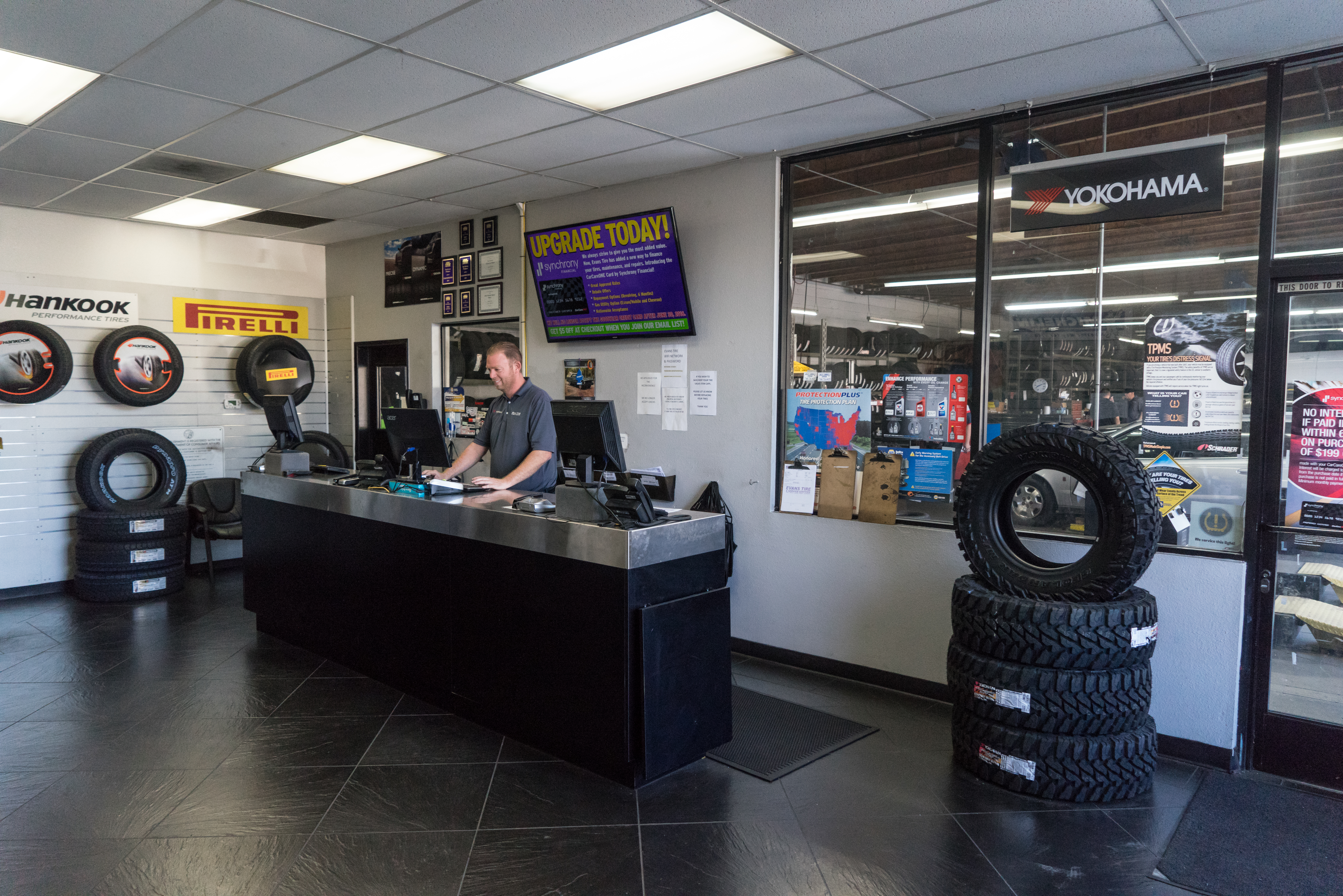 Evans Tire Image