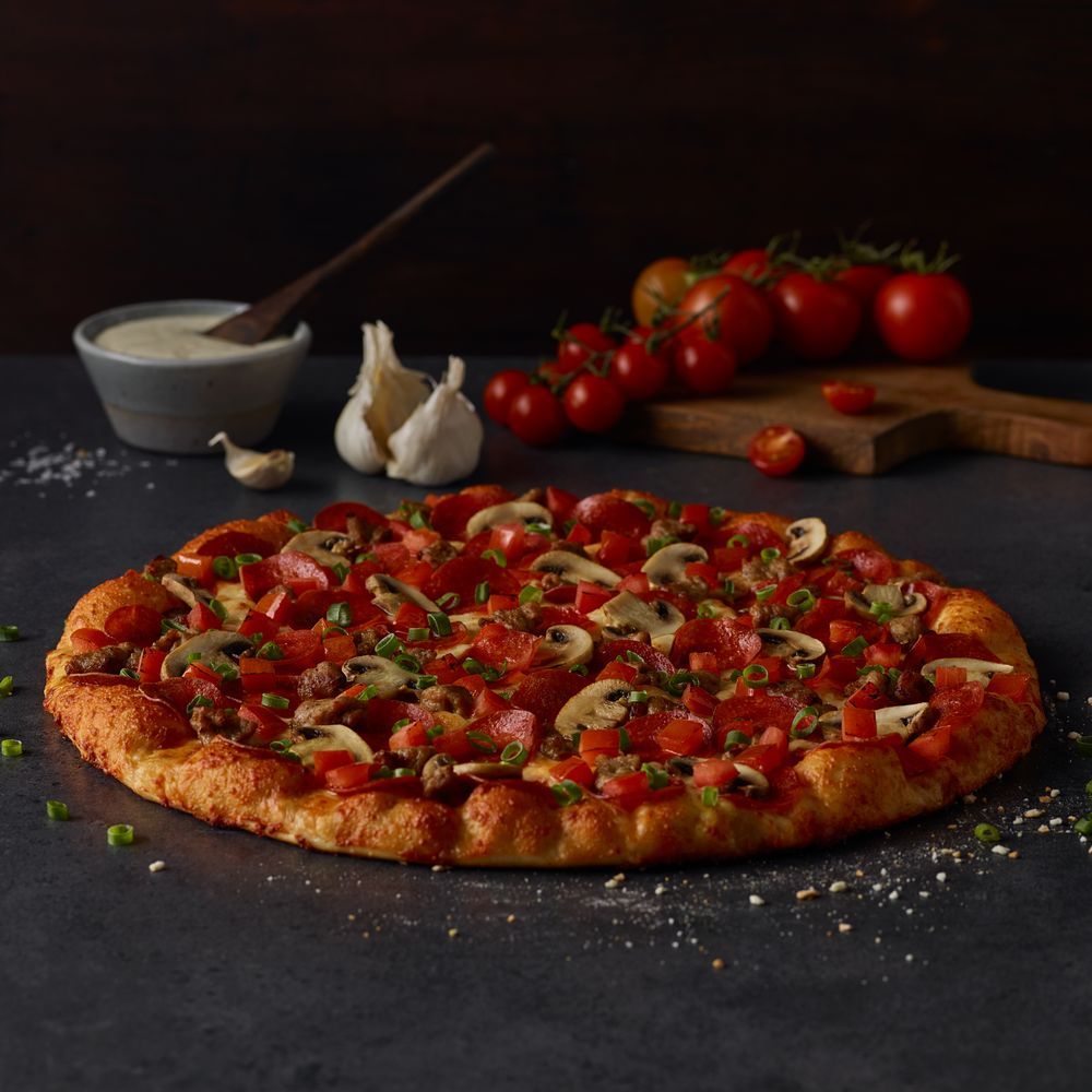 Round Table Pizza Image