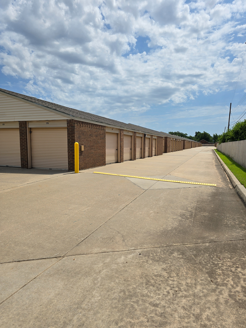 U-Stor Self Storage Bethany, OK - Bethany, OK