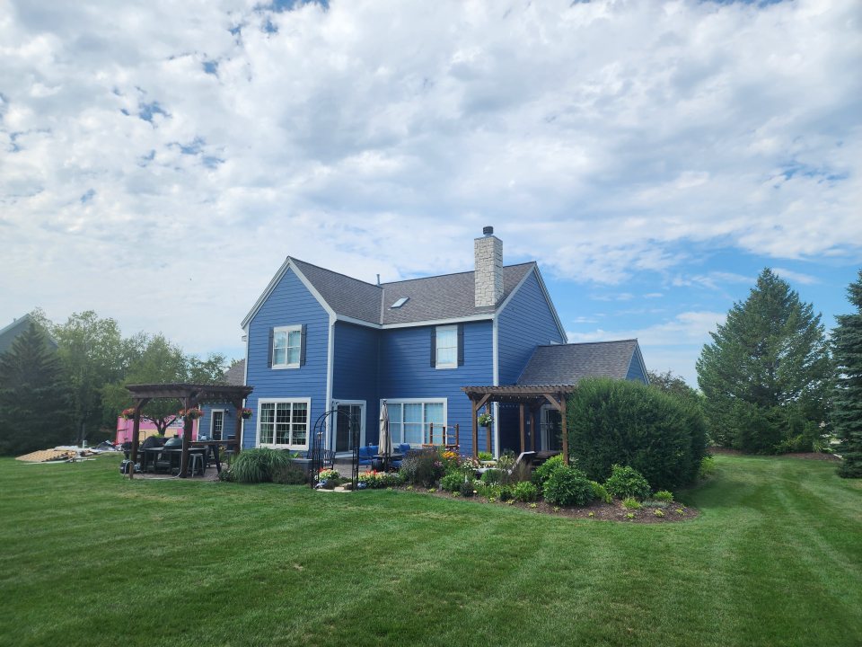 Infinity Exteriors Logo