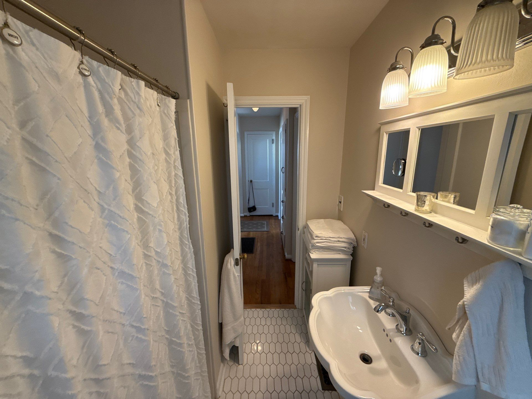 Five Star Painting of Plain City and Powell Image