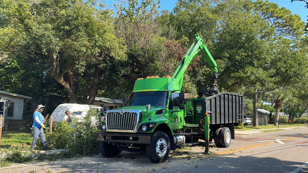 Kevin's Tree Service - Oviedo, FL