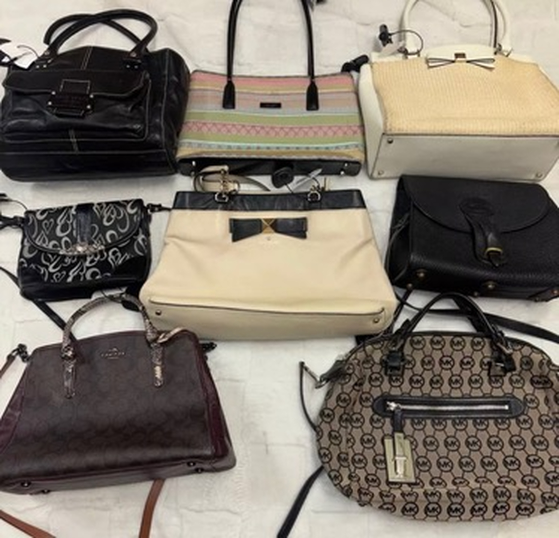 Plato's Closet Escondido Image