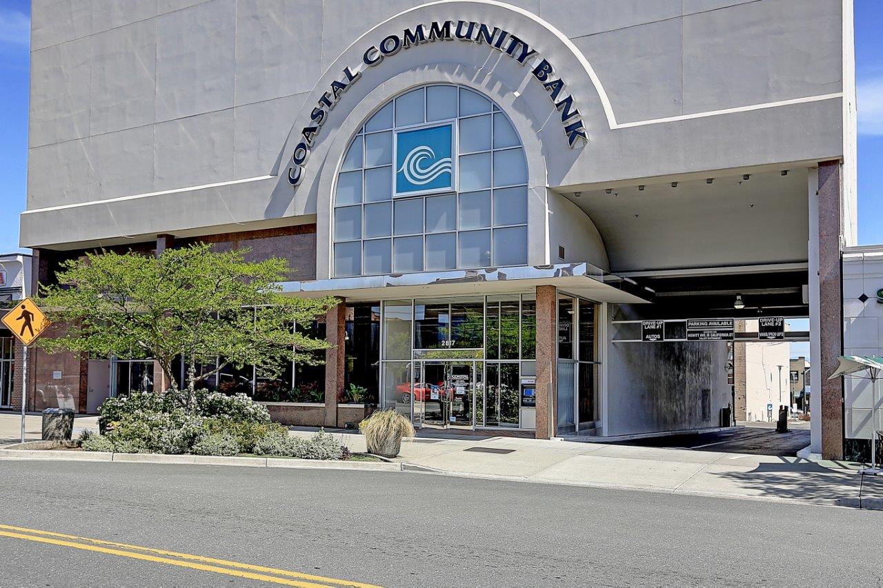Coastal Community Bank Image