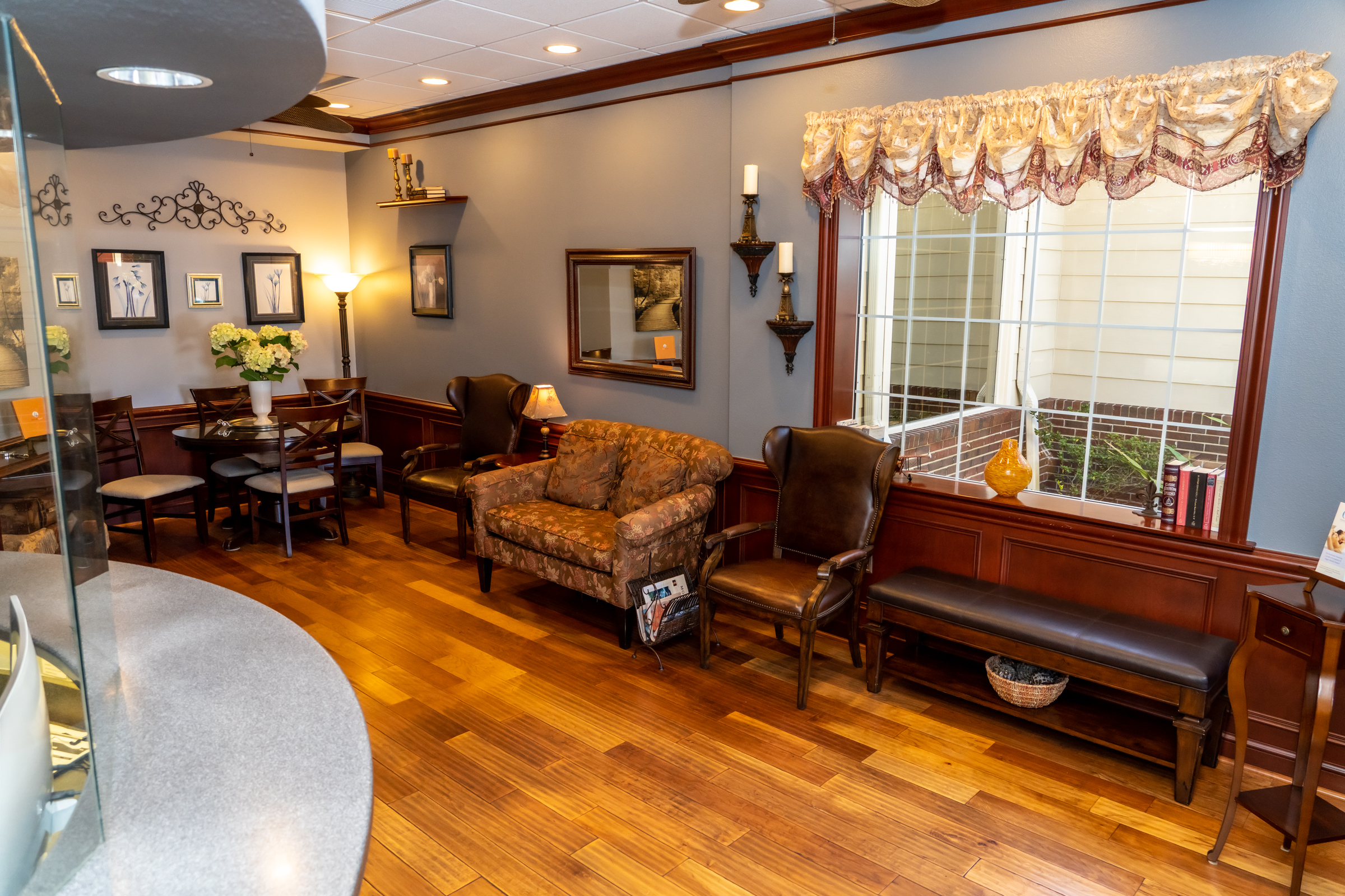 Laurel Manor Dental and Laurel Manor SleepCare Image