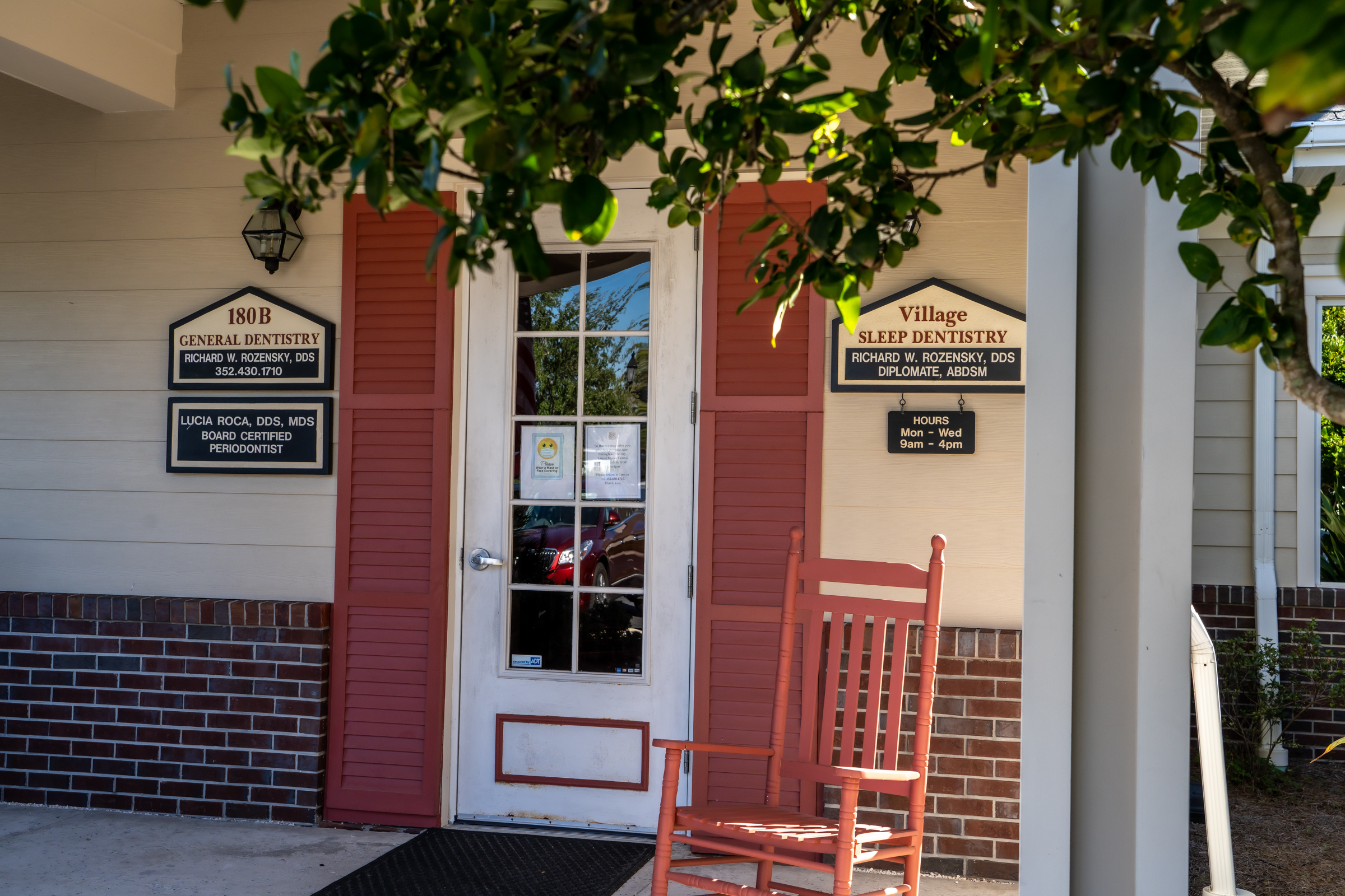 Laurel Manor Dental and Laurel Manor SleepCare Image