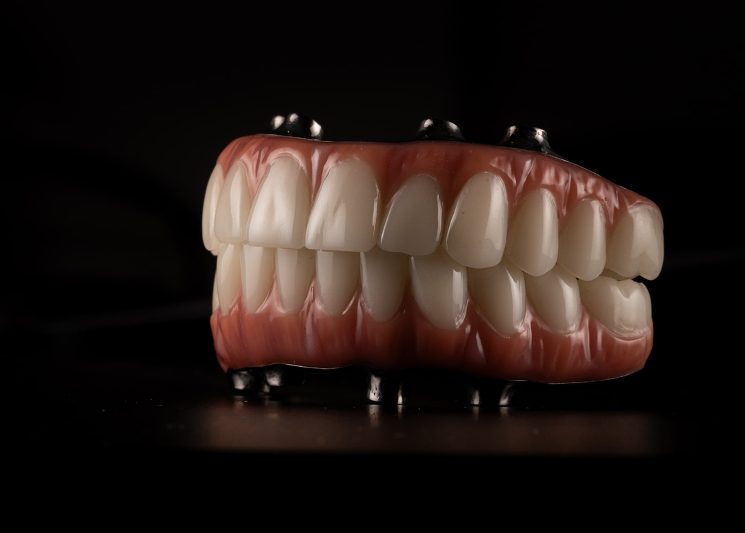 SmileCentric - Cosmetic Dentist / Dental Implant Center Image