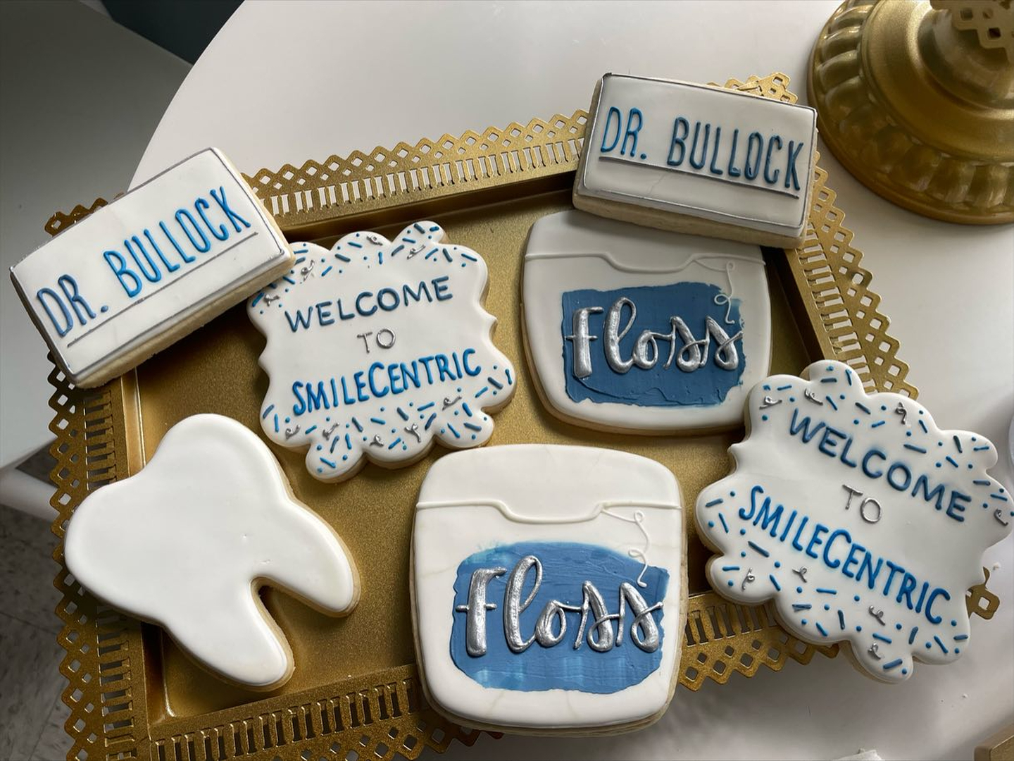 SmileCentric - Cosmetic Dentist / Dental Implant Center Image