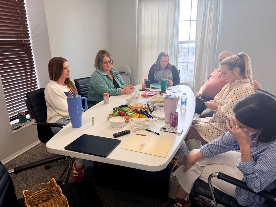 Wise Marketing Image