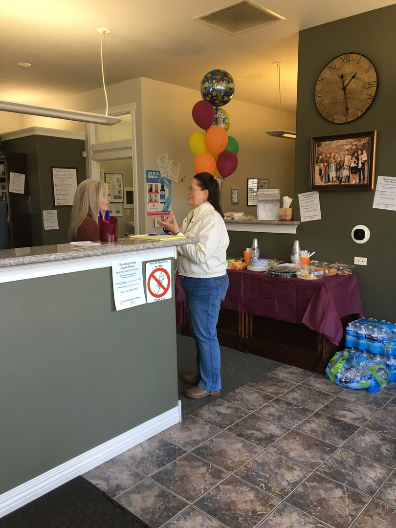 Henze Chiropractic & Wellness Image