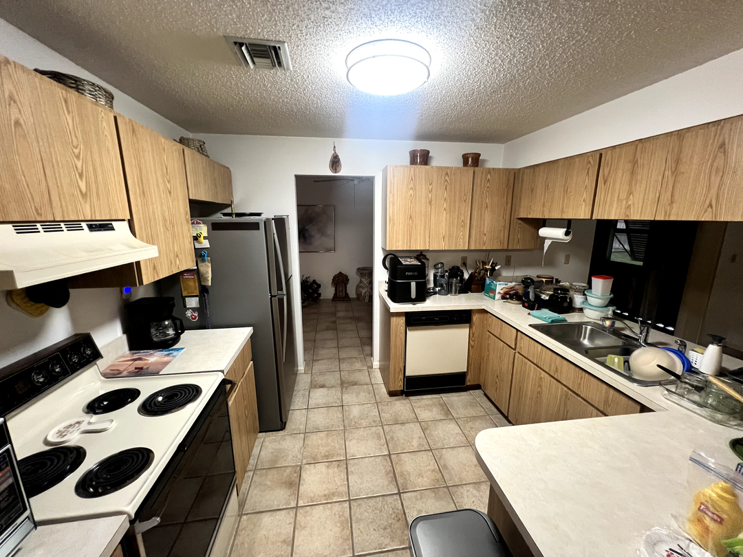 Ron Buys Florida Homes|Sell My House Fast|Cash Buyers In Florida Image