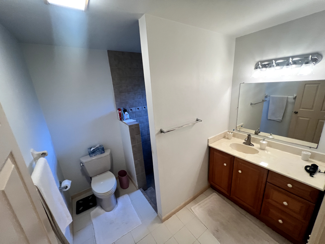 Ron Buys Florida Homes|Sell My House Fast|Cash Buyers In Florida Image