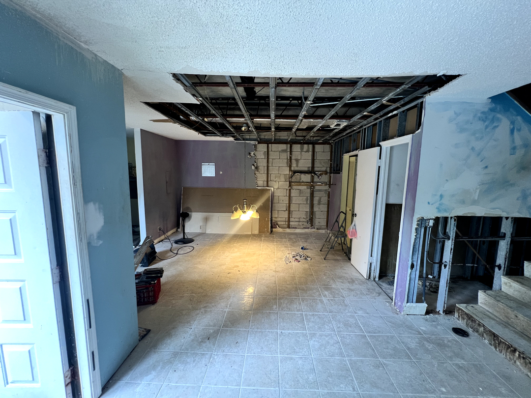 Ron Buys Florida Homes|Sell My House Fast|Cash Buyers In Florida Image