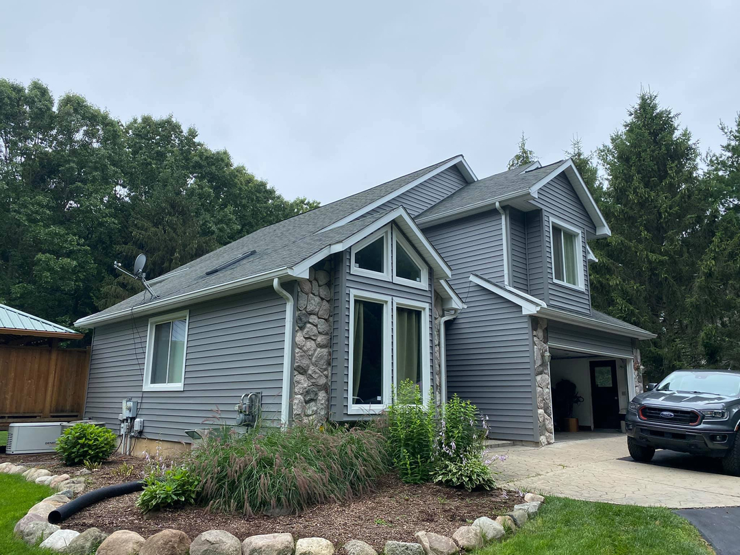 Signature Home Pros Image
