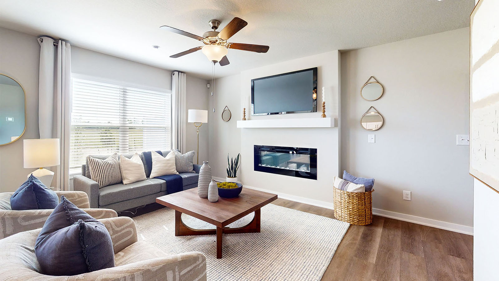 Southbridge Townhomes by D.R. Horton Image