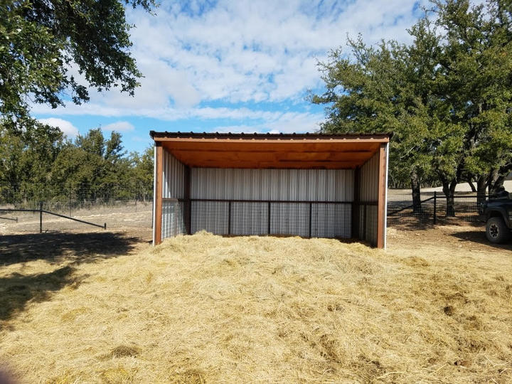 Frank Valdez Fencing Image
