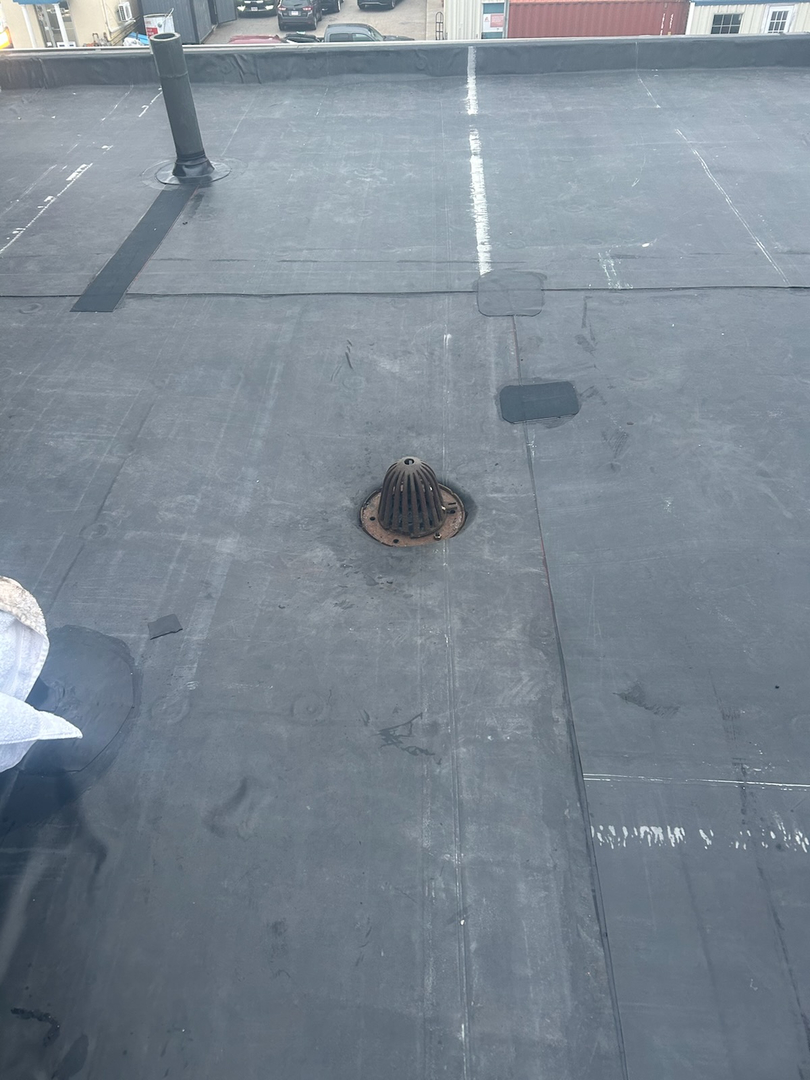 Seven Hills Roofing Image