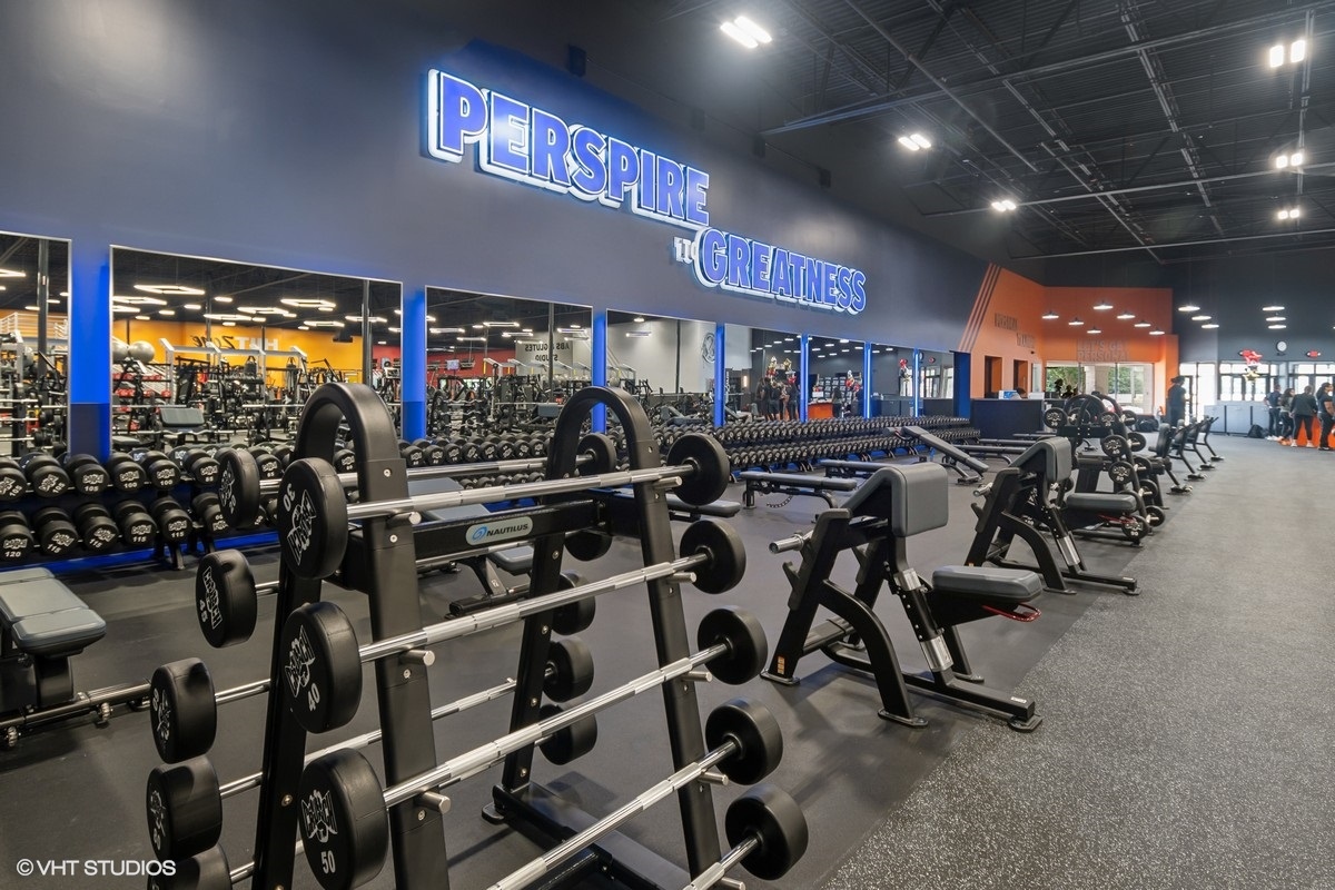 Crunch Fitness - Gainesville GA