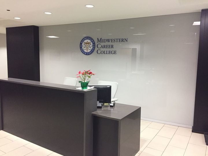 Midwestern Career College Image