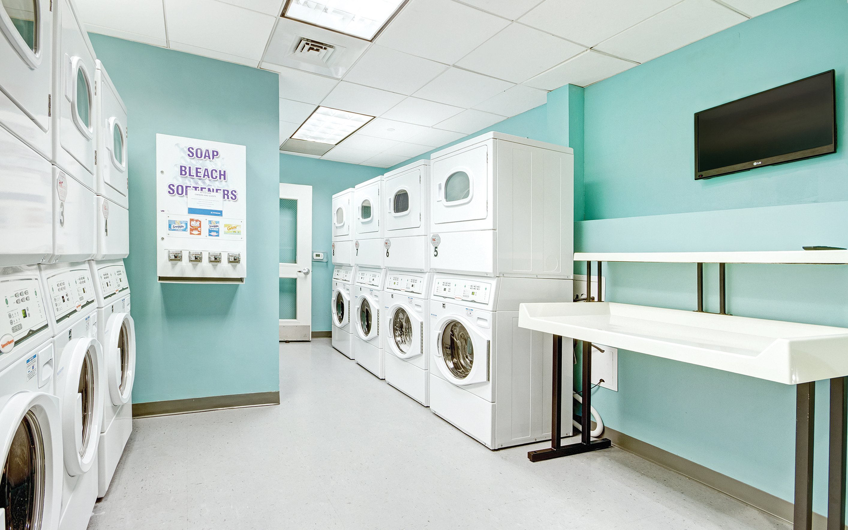 Club Wyndham Skyline Tower Image