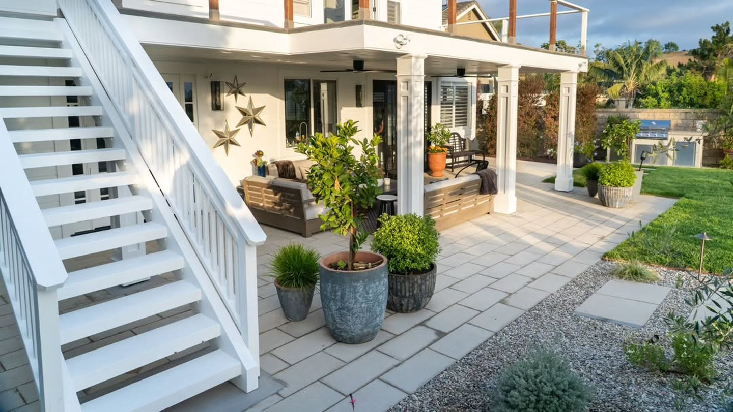 Seamless Construction Inc Image