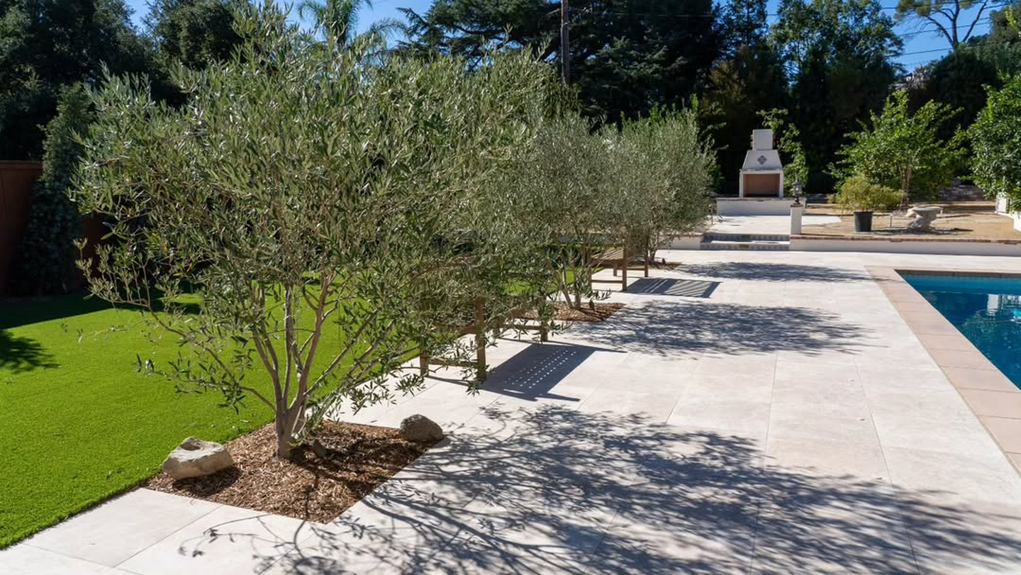 Seamless Construction Inc Image