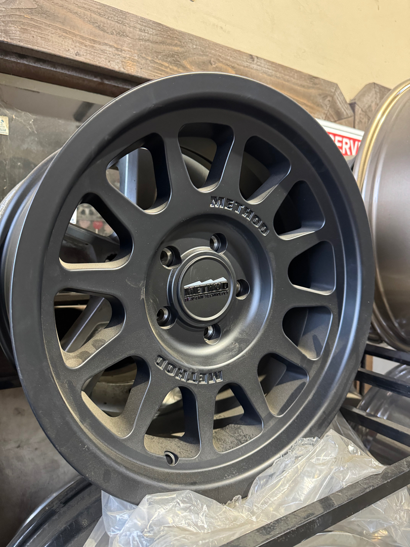 Calderon Brothers Tires Image