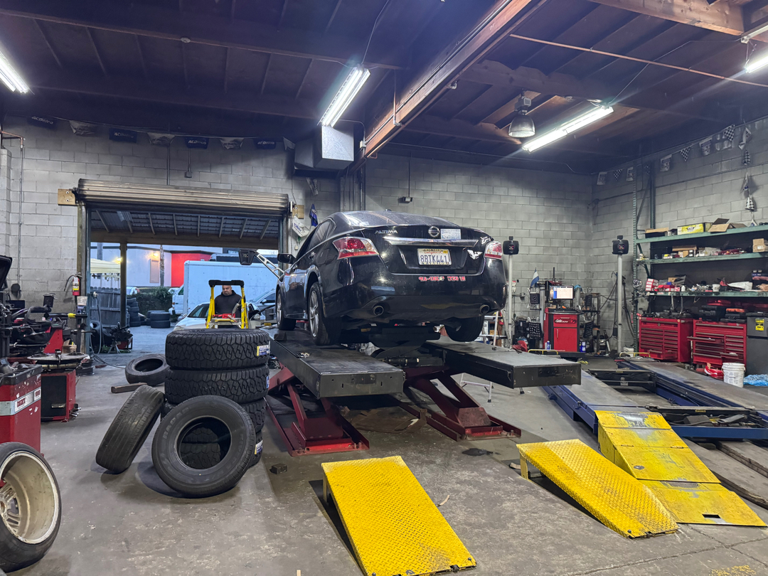 Calderon Brothers Tires Image